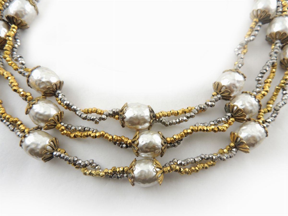 Collana Mirian Haskell in Perle Barocche Simulate e Metallo Dorato e Argentato