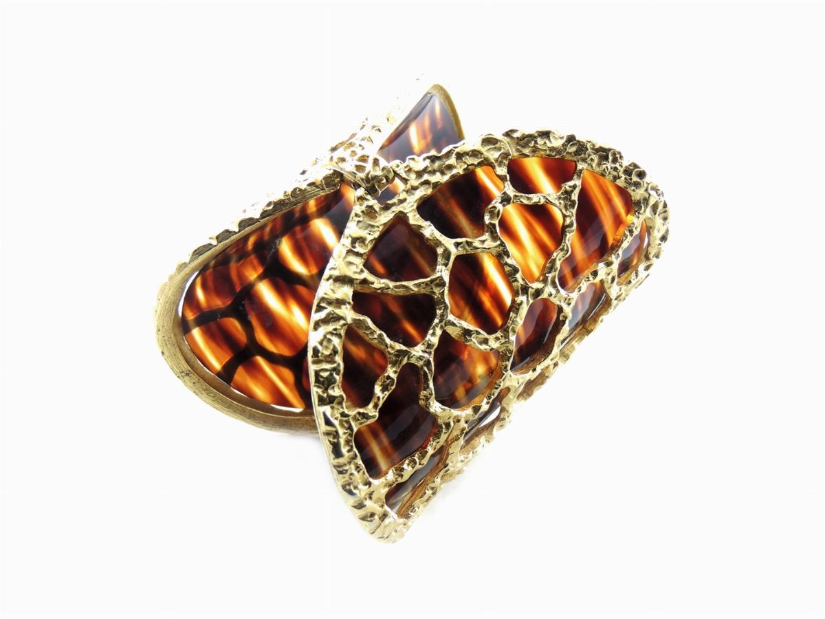 Bracciale Trifari in Resina Simulante la Tartaruga e Metallo Dorato