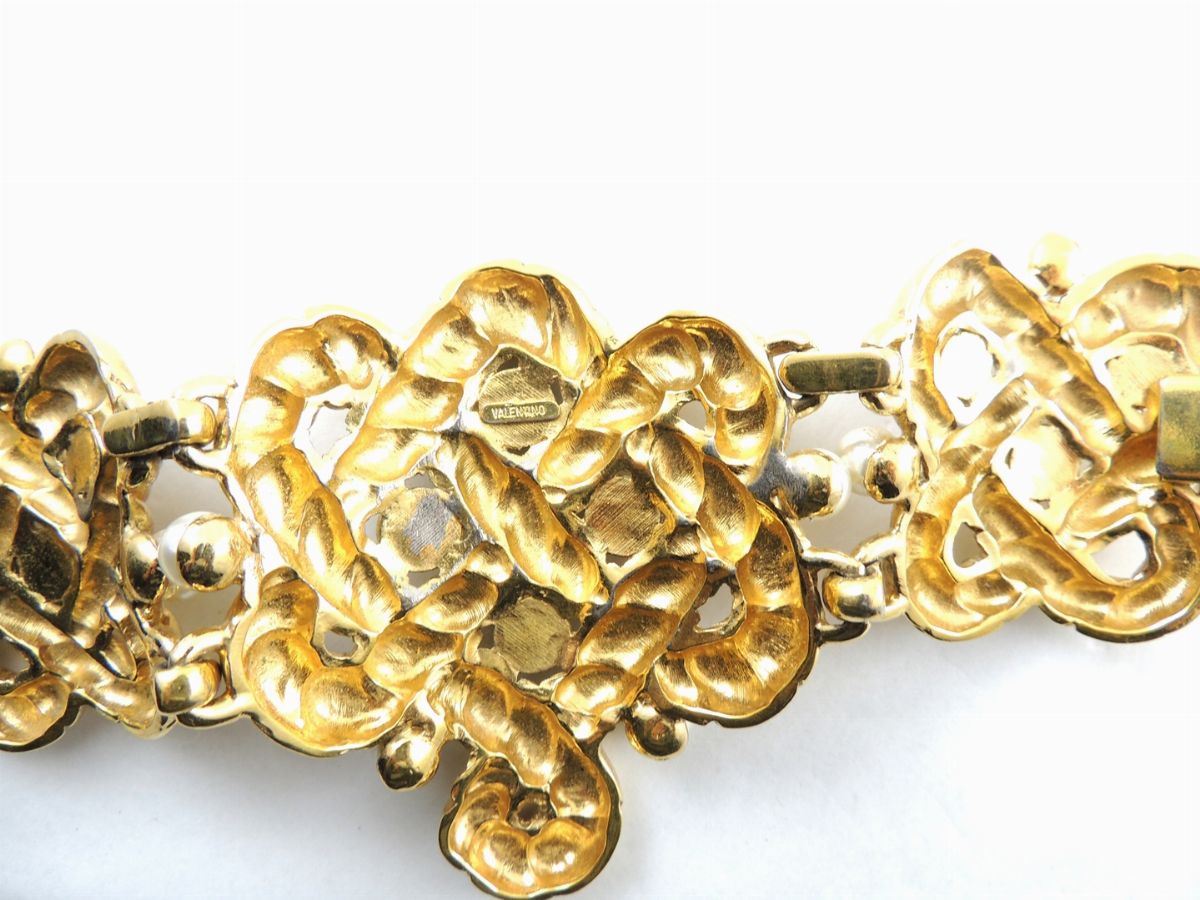 Bracciale Valentino in Metallo Dorato, Vetro e Perle Simulate