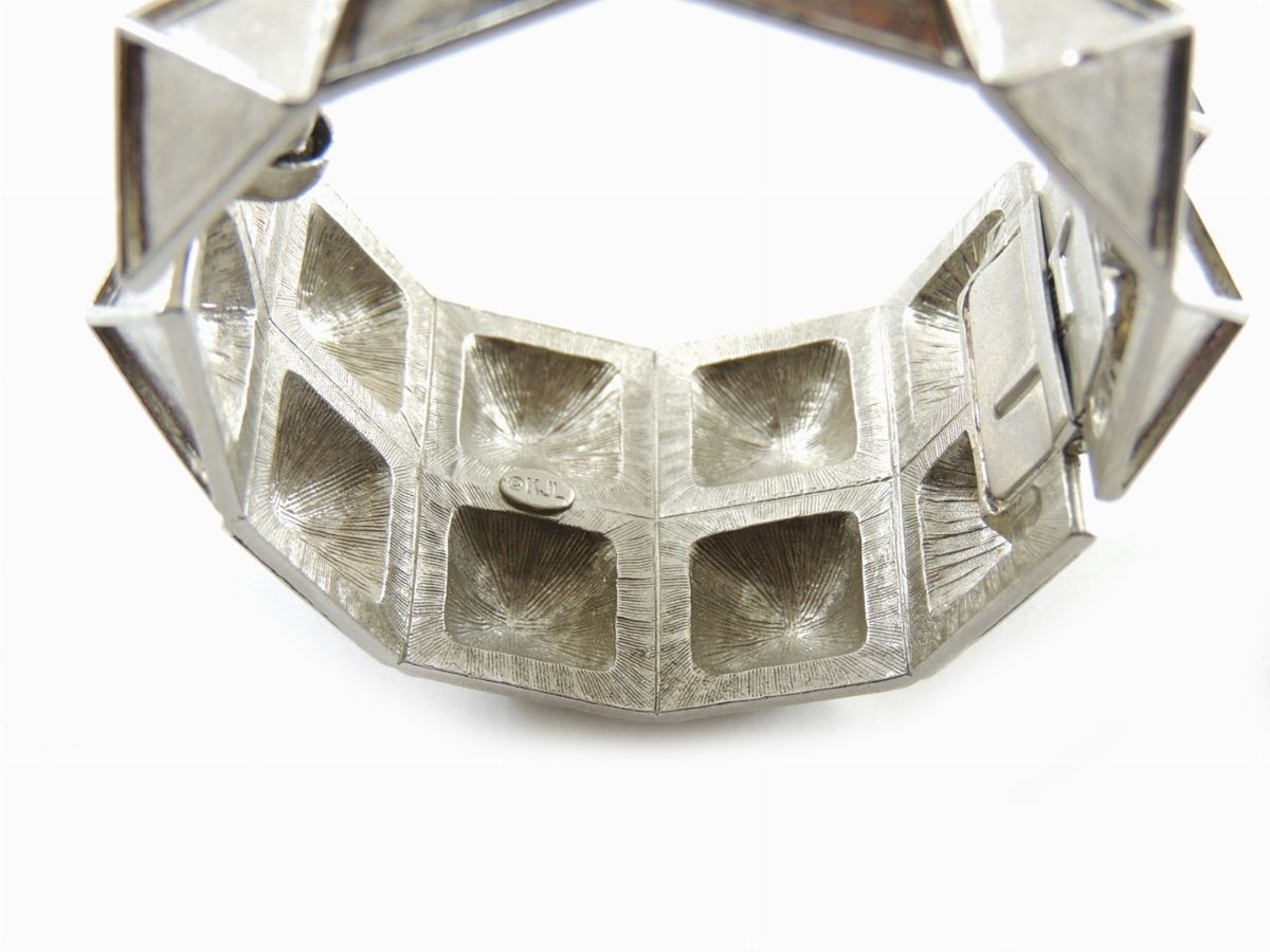 Bracciale Kenneth Jane Lane Rigido in Metallo Argentato