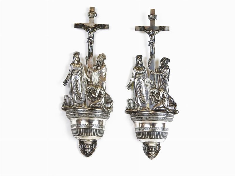 Coppia di Acquasantiere Pensili in Argento