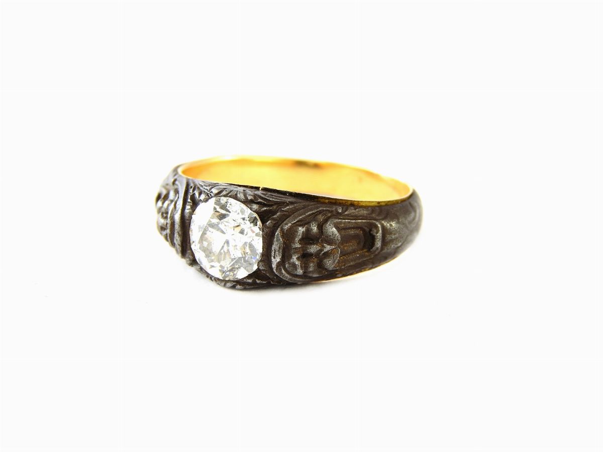Anello Solitario in Ferro e Oro Giallo con Diamante