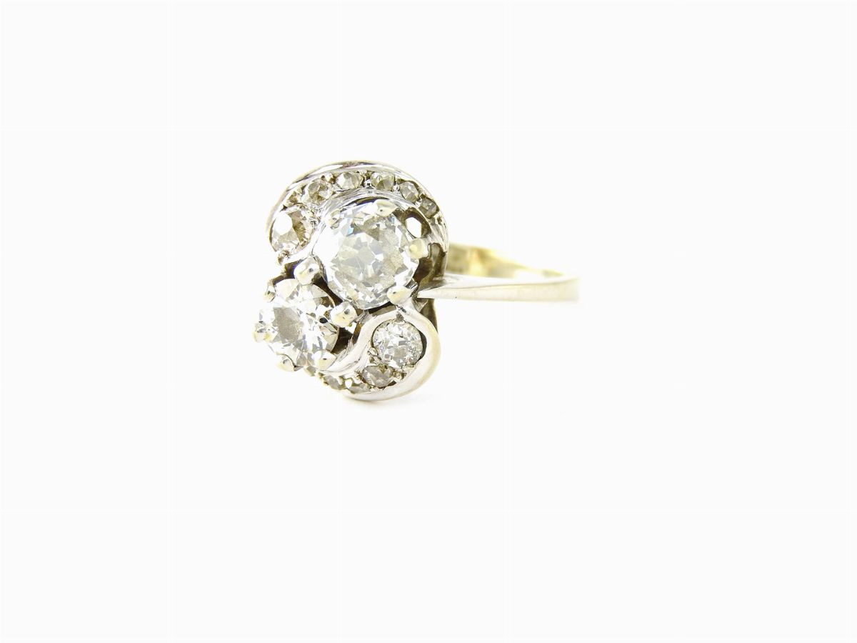 Anello in Oro Bianco e Diamanti