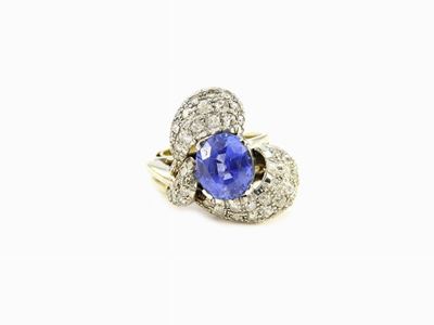 Anello in Oro Bianco, Diamanti e Zaffiro