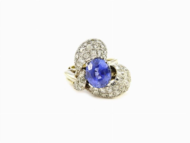 Anello in Oro Bianco, Diamanti e Zaffiro