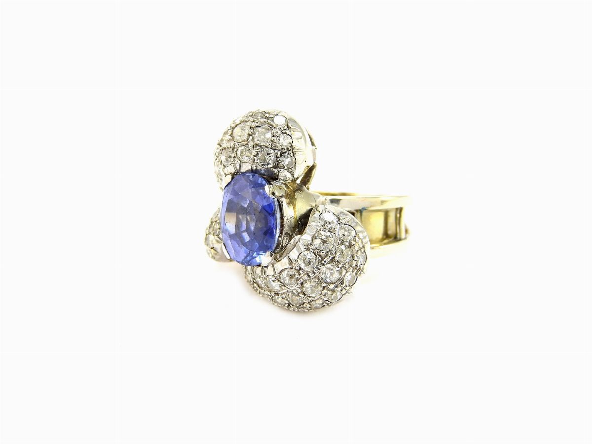 Anello in Oro Bianco, Diamanti e Zaffiro