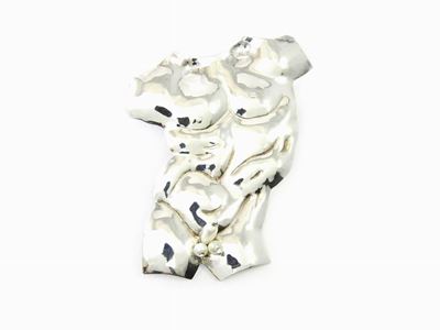 Spilla Scultura "adamo" in Argento e Perle di Fiume
