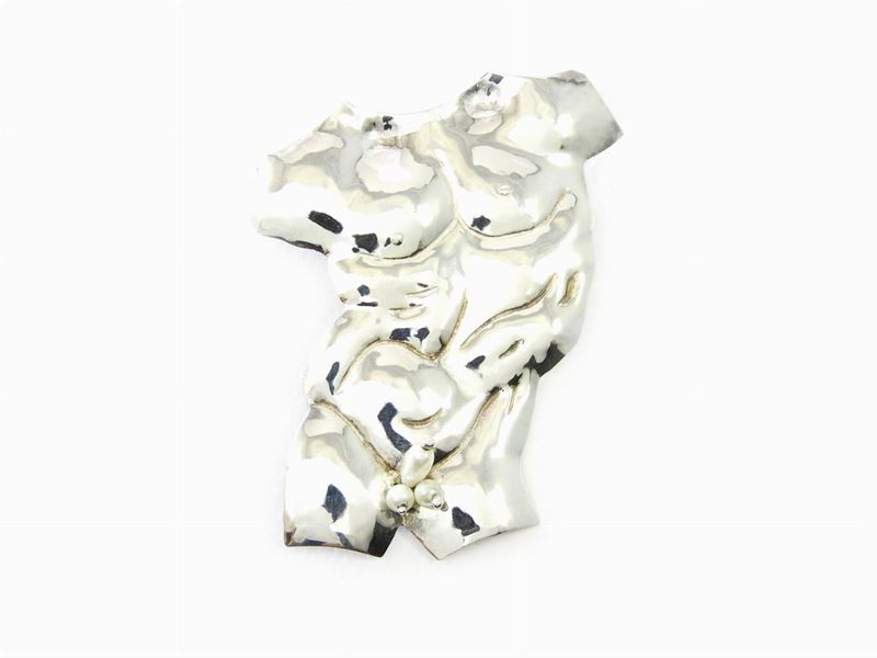 Spilla Scultura "adamo" in Argento e Perle di Fiume