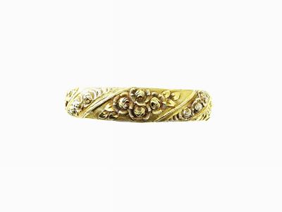 Bracciale Rigido in Oro Giallo
