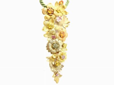 Pendente in Sette Colori D'oro e Corindoni Vari Colori