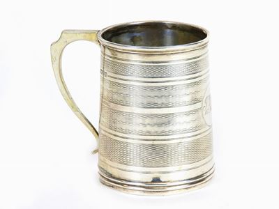 Piccolo Tankard in Argento