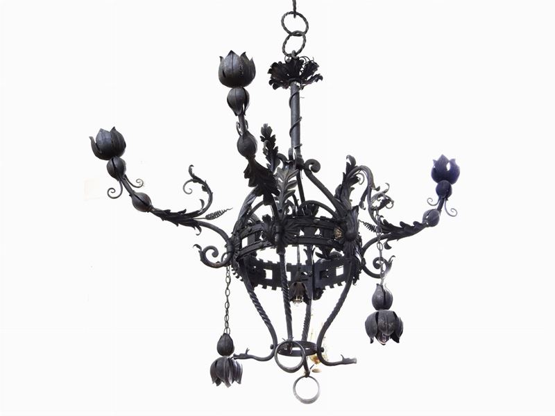 Grande Lampadario in Ferro Battuto