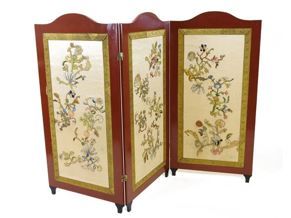 Lacquered Wood Three Fold Screen With Embroidered Panel