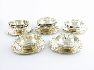 Serie di Dodici Coppette in Argento