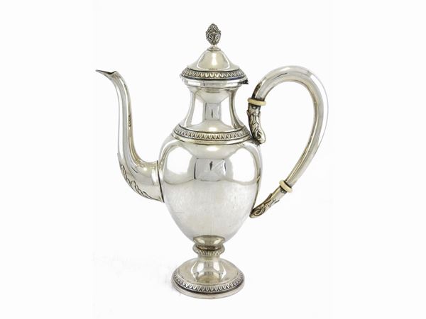 Silver Coffeepot  - Auction The collector's house: Antique, Modern and Oriental Art - Lots: 700-943 - IV - Maison Bibelot - Casa d'Aste Firenze - Milano