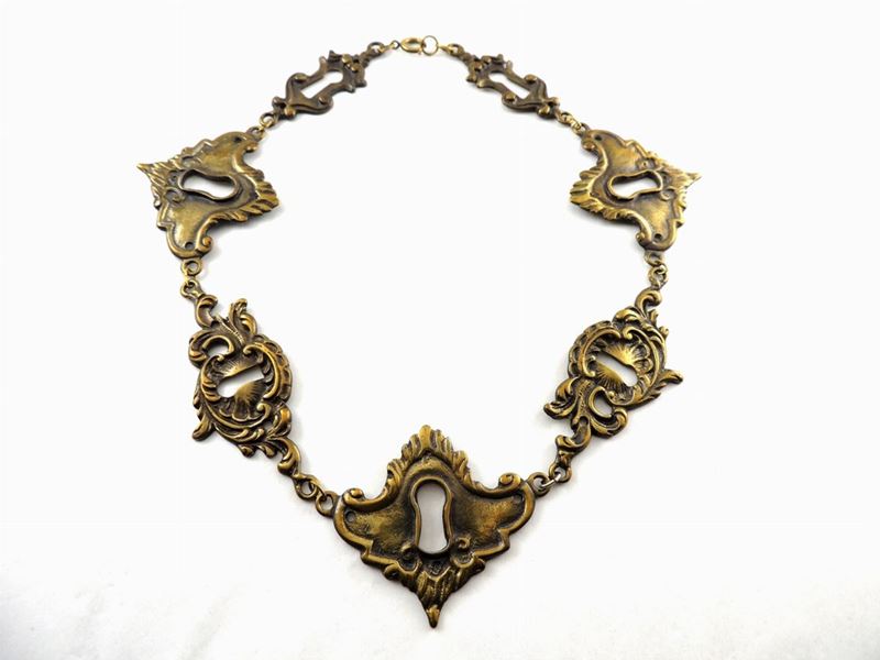 Collana Moschino in Metallo Brunito