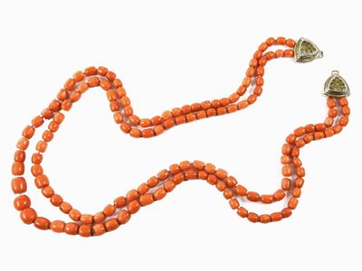 Collana Scalare di Corallo Arancio con Fermezza in Argento e Pietre Dure