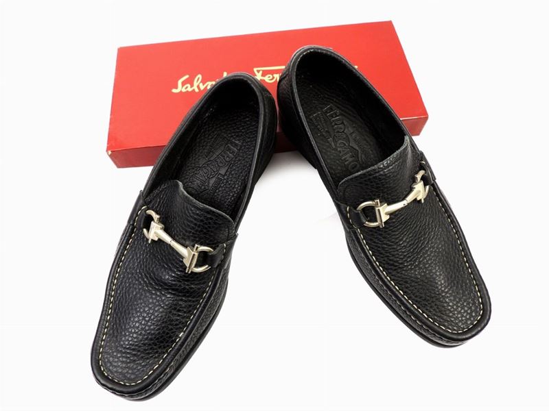 Paio di Scarpe in Pelle, Ferragamo