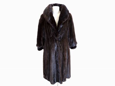 Cappotto in Visone Nero Selvaggio