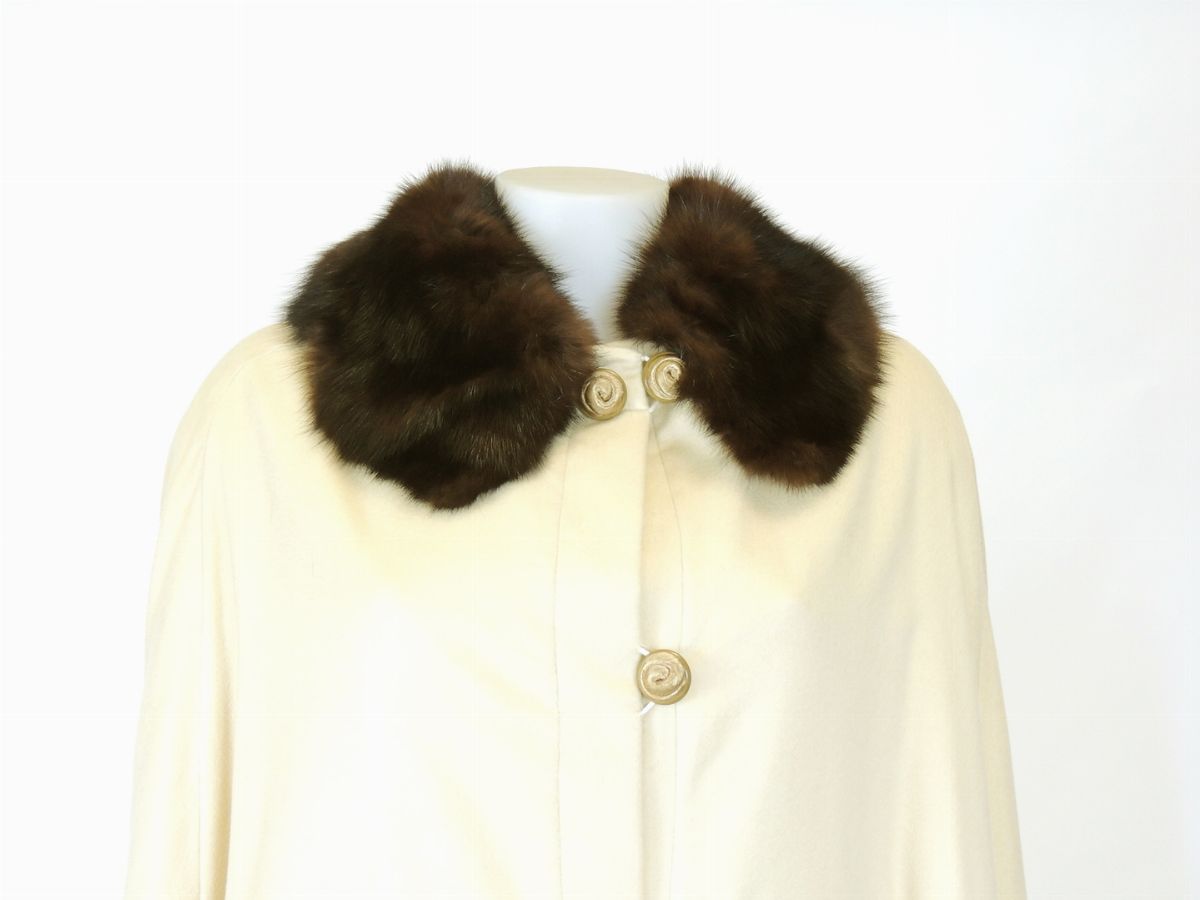 Cappa in Cashmere Crema