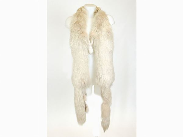 Due stole in volpe bianca