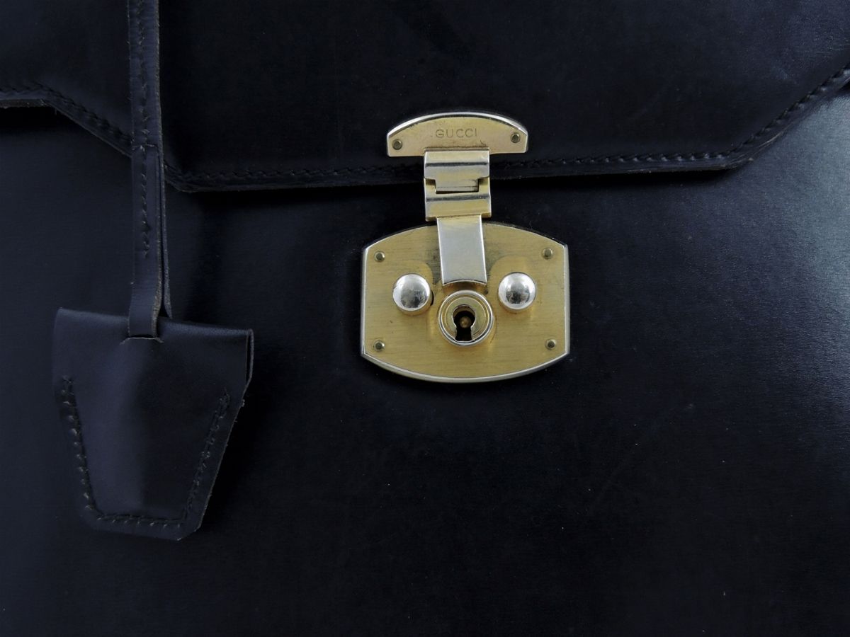 Borsa a Mano Gucci in Pelle Nera