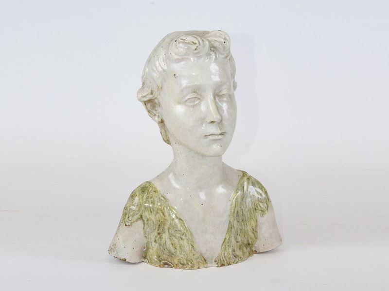 Busto in Terracotta Smaltata