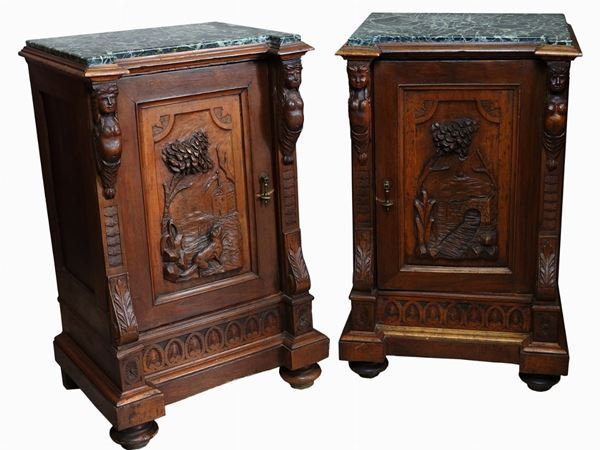 Pair of Walnut Night Tables  (late 19th Century)  - Auction The collector's house: Antique, Modern and Oriental Art - Lots: 700-943 - IV - Maison Bibelot - Casa d'Aste Firenze - Milano
