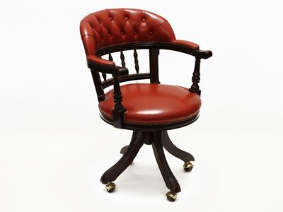 Poltroncina a Pozzetto Girevole in Mogano