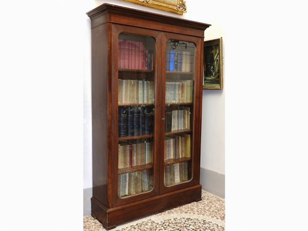 Wooden Bookcase  - Auction The collector's house: Antique, Modern and Oriental Art - Lots: 450-673 - III - Maison Bibelot - Casa d'Aste Firenze - Milano