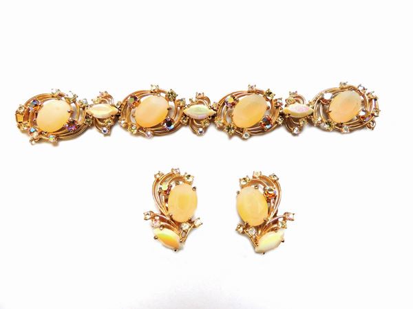 Parure Schiaparelli in metallo dorato e strass