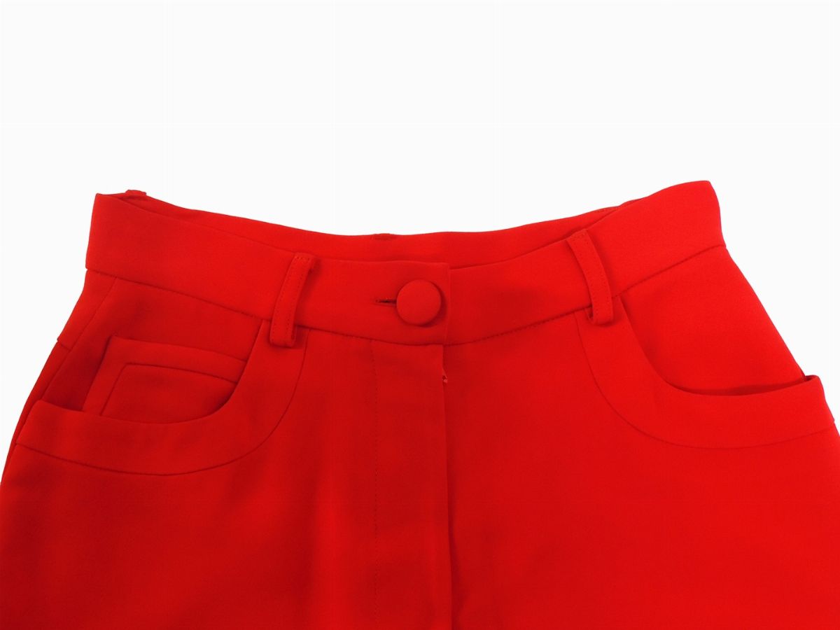 Lotto di Abiti, Moschino