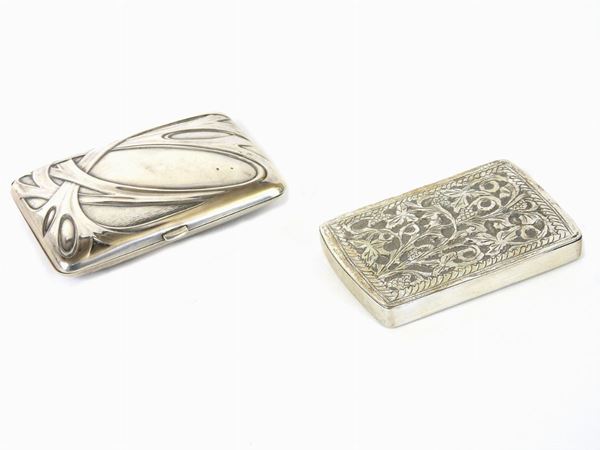 Two Silver Snuff Boxes  - Auction Furniture and Paintings from a House in Val d'Elsa / A Collection of Modern and Contemporary Art - Lots 304-590 - II - Maison Bibelot - Casa d'Aste Firenze - Milano