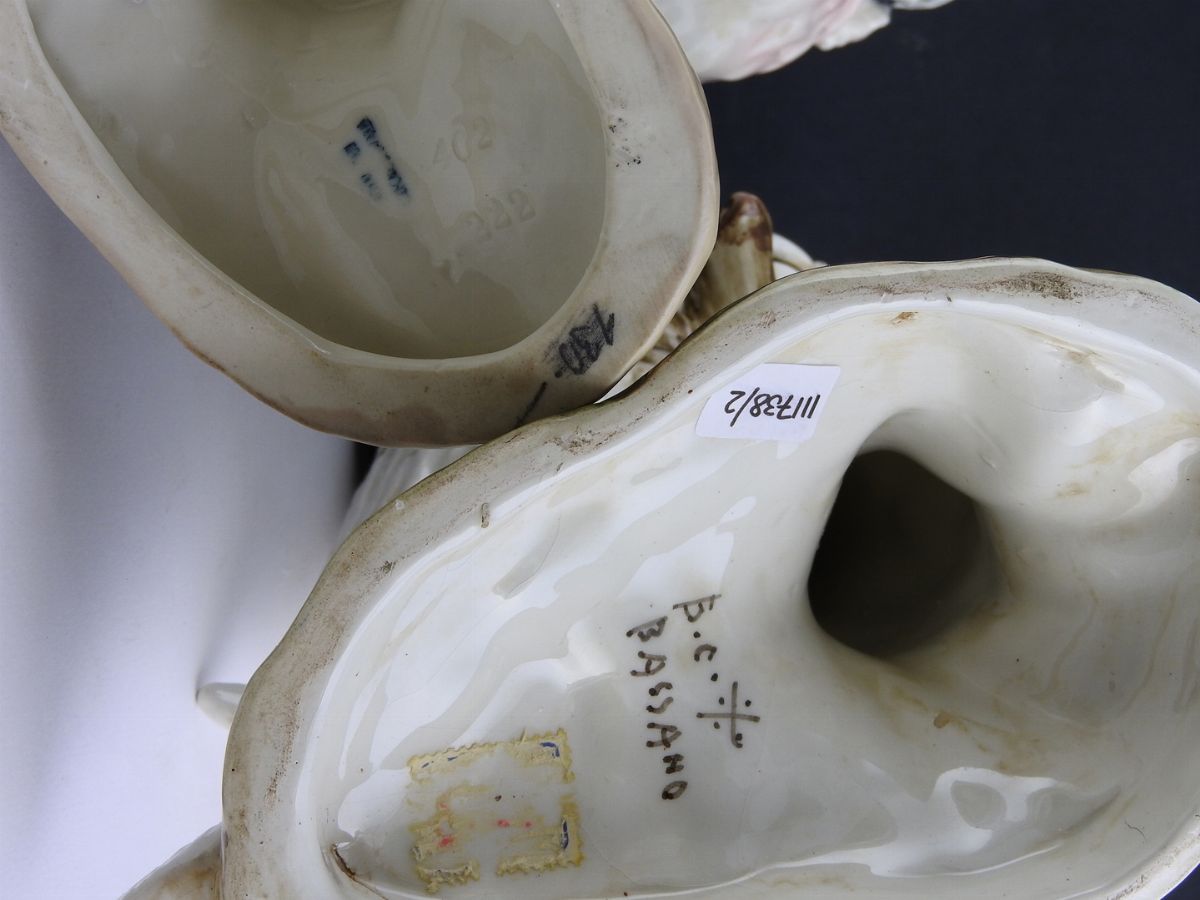 Due Gruppi in Ceramica Policroma
