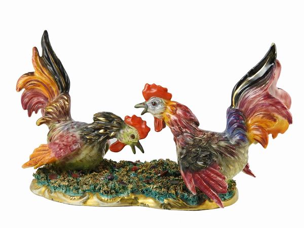 A MICA Polychrome Ceramic Centrepiece With Roosters  (Italy, 1950s)  - Auction Furniture and Paintings from a House in Val d'Elsa / A Collection of Modern and Contemporary Art - Lots 304-590 - II - Maison Bibelot - Casa d'Aste Firenze - Milano