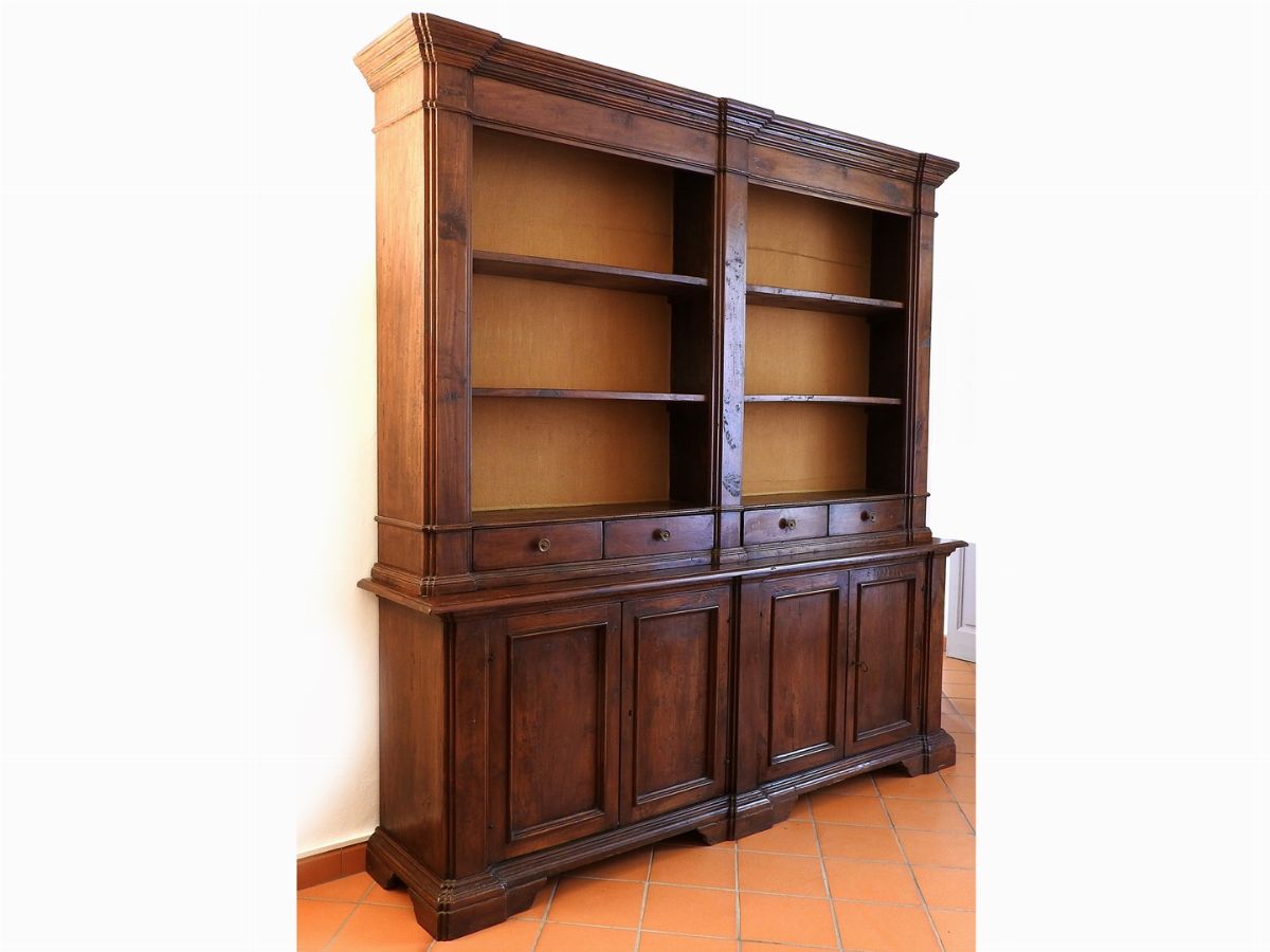 Libreria a Due Corpi in Noce