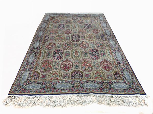 A persian carpet  - Auction Furniture and Old Master Paintings - Maison Bibelot - Casa d'Aste Firenze - Milano