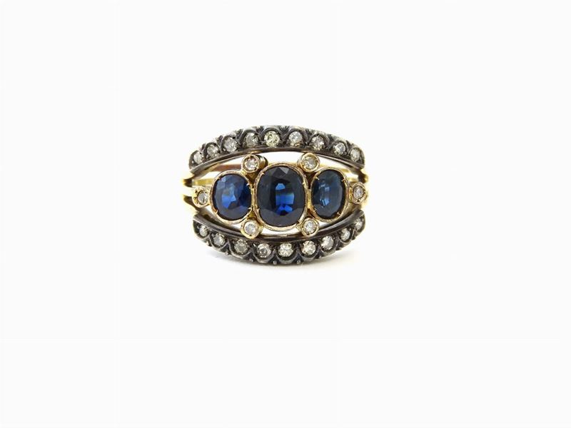 Anello in Oro Giallo, Argento, Diamanti e Zaffiri