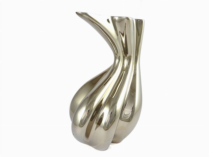 Vaso 'sinuo' in Ceramica Platino