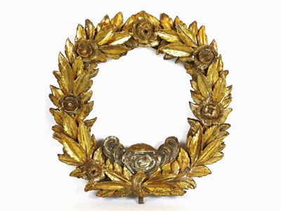 Fregio in Legno Intagliato e Dorato