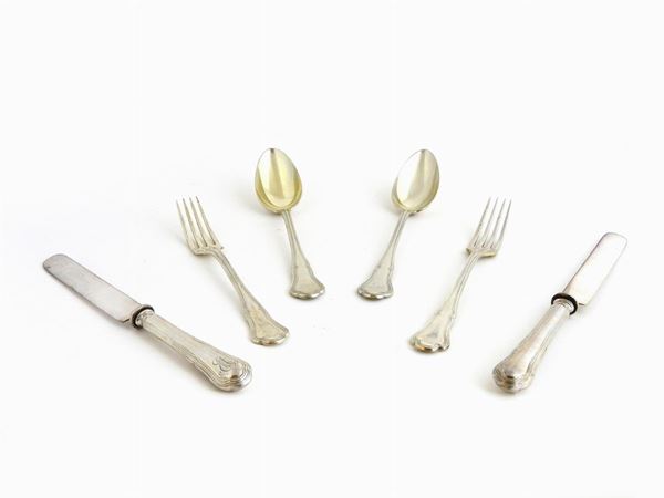 A Silver Dessert Cutlery Set
