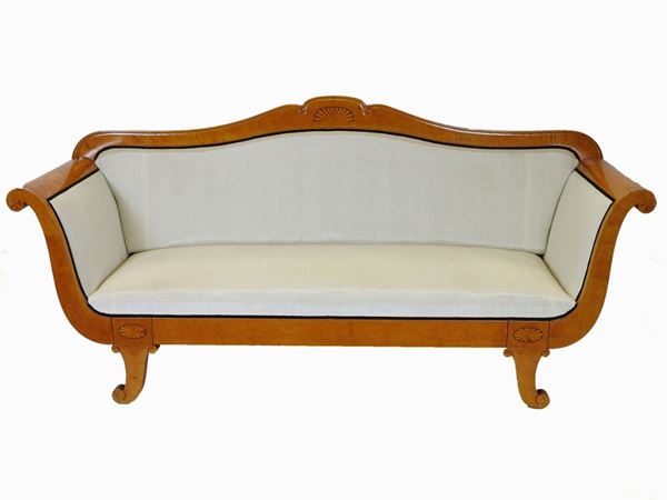 A Birchwood Sofa  (mid 19th Century)  - Auction Furniture and Paintings from a House in Val d'Elsa / A Collection of Modern and Contemporary Art - Lots 304-590 - II - Maison Bibelot - Casa d'Aste Firenze - Milano