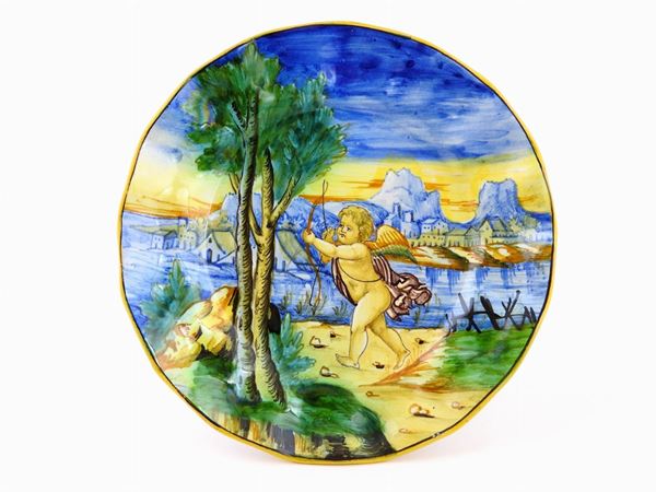 A Cantagalli Painted Maiolica Plate  (Florence, 19th Century)  - Auction Furniture and Paintings from a house in Val d'Elsa - Lots 1-303 - I - Maison Bibelot - Casa d'Aste Firenze - Milano