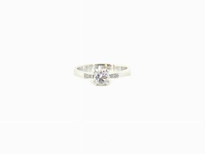 Anello Solitario Salvini in Oro Bianco con Diamanti