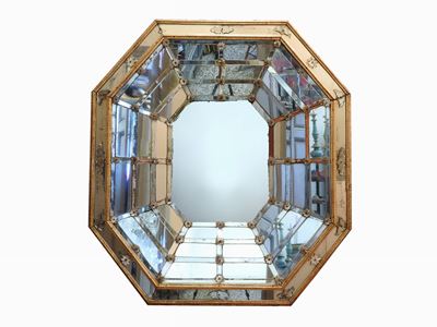 Specchiera Ottagonale in Legno Intagliato e Dorato