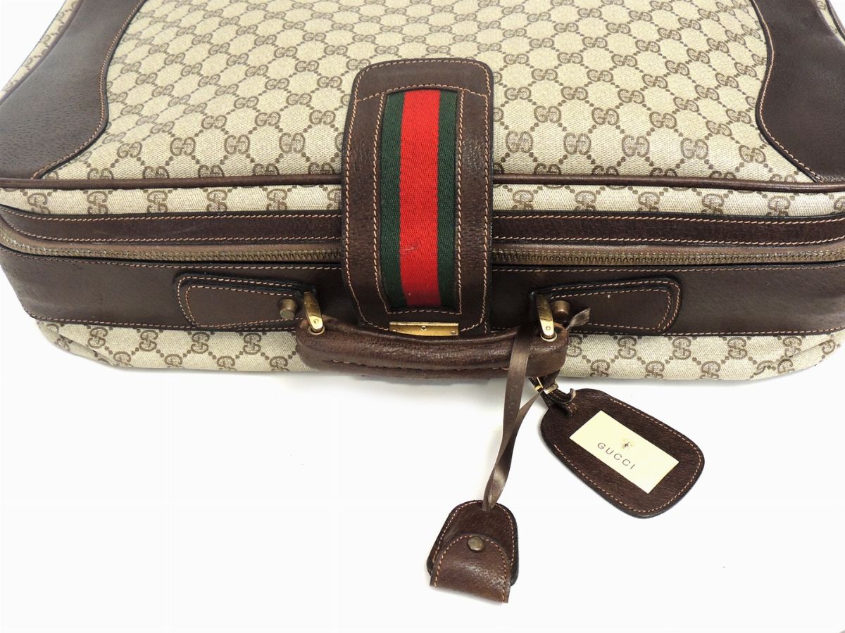 Valigia Rigida in Tela Monogram, Gucci
