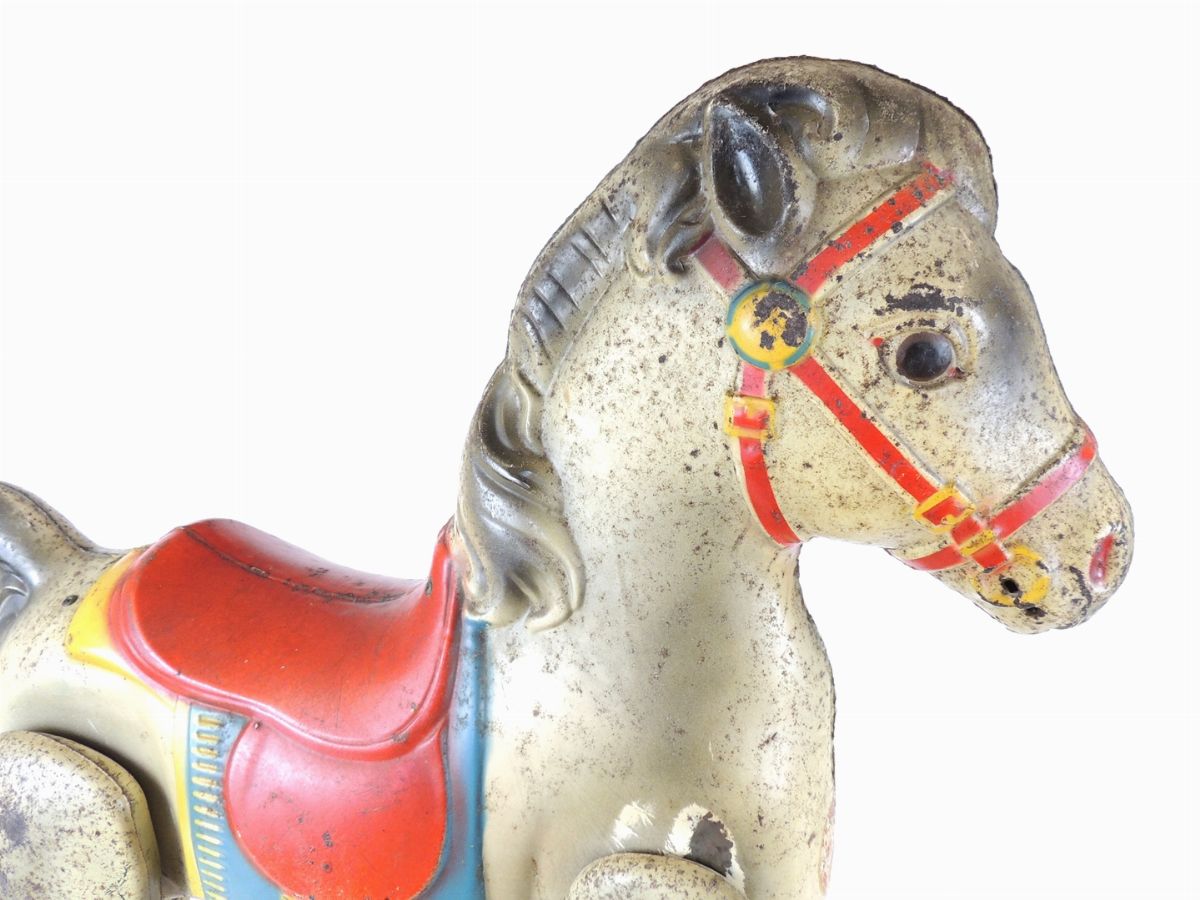 Mobo, Cavallo