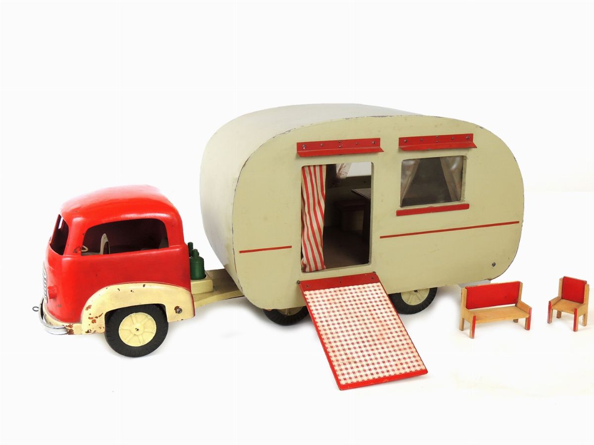 Zax, Camper