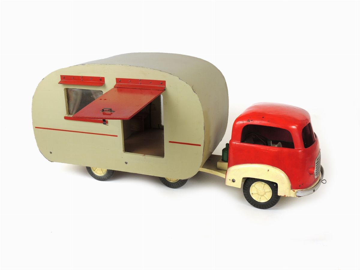Zax, Camper