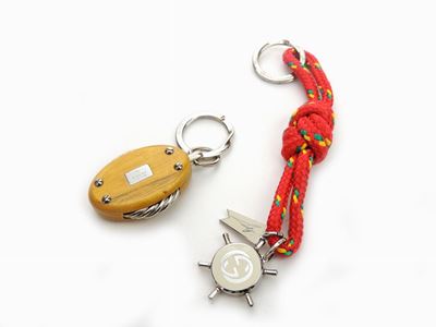 Due Portachiavi da Barca, Gucci